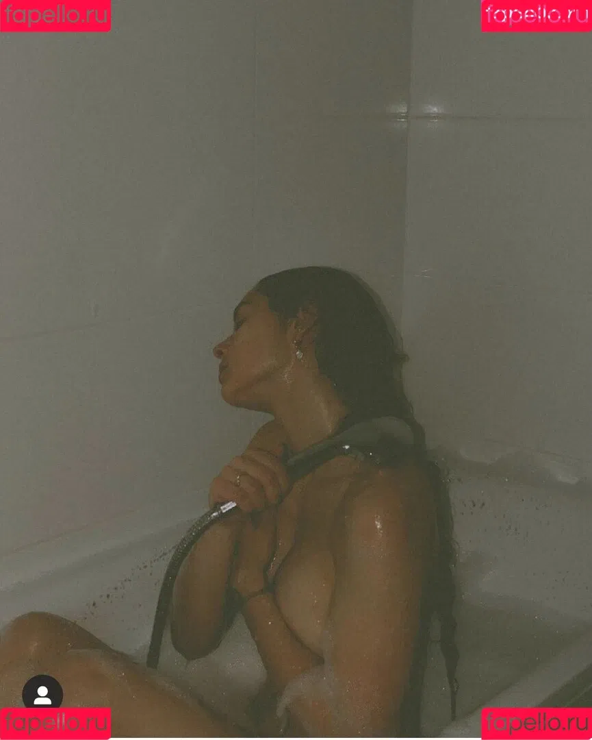 Adina Selin Onlyfans Photo Gallery 