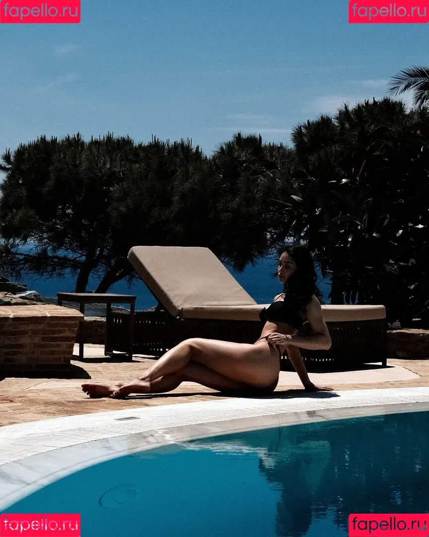 Adina Selin Onlyfans Photo Gallery 