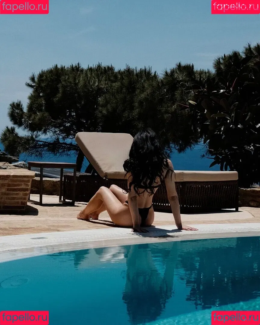 Adina Selin Onlyfans Photo Gallery 