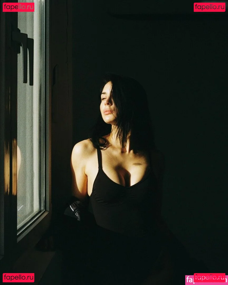 Adina Selin Onlyfans Photo Gallery 