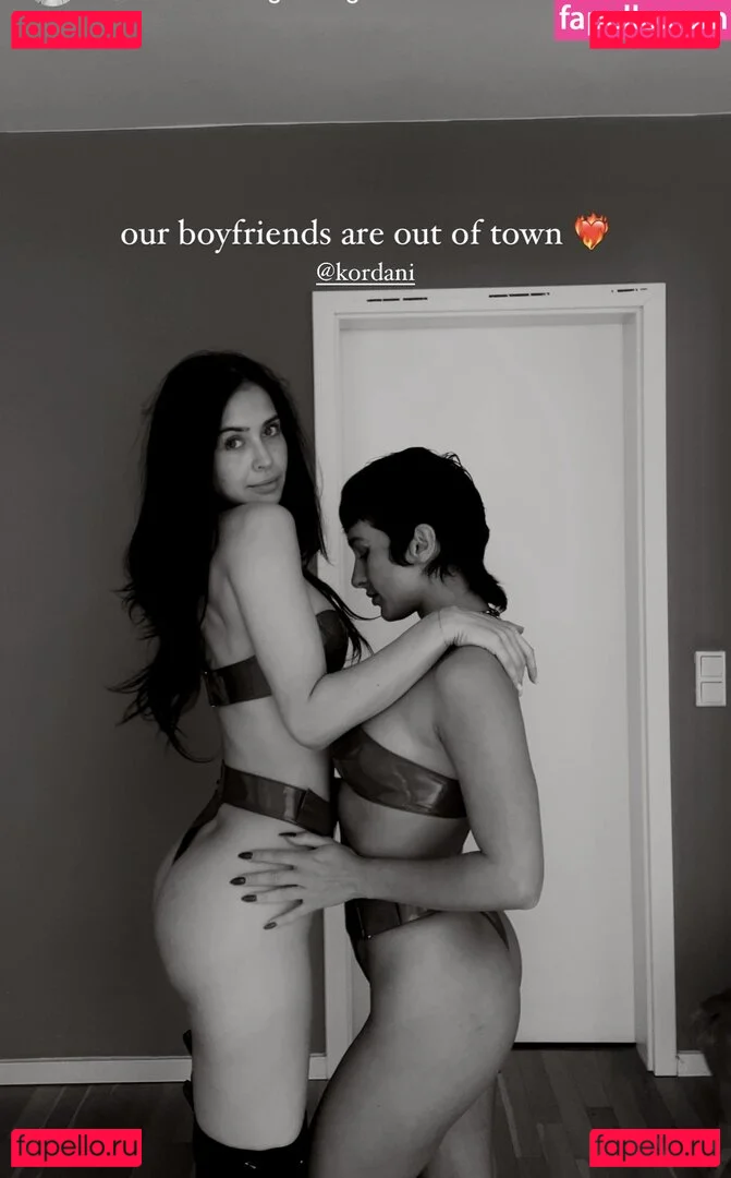 Adina Selin Onlyfans Photo Gallery 