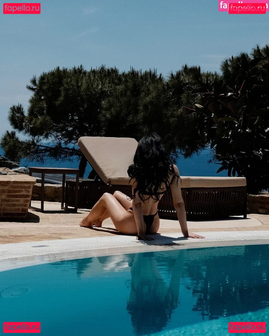 Adina Selin Onlyfans Photo Gallery 