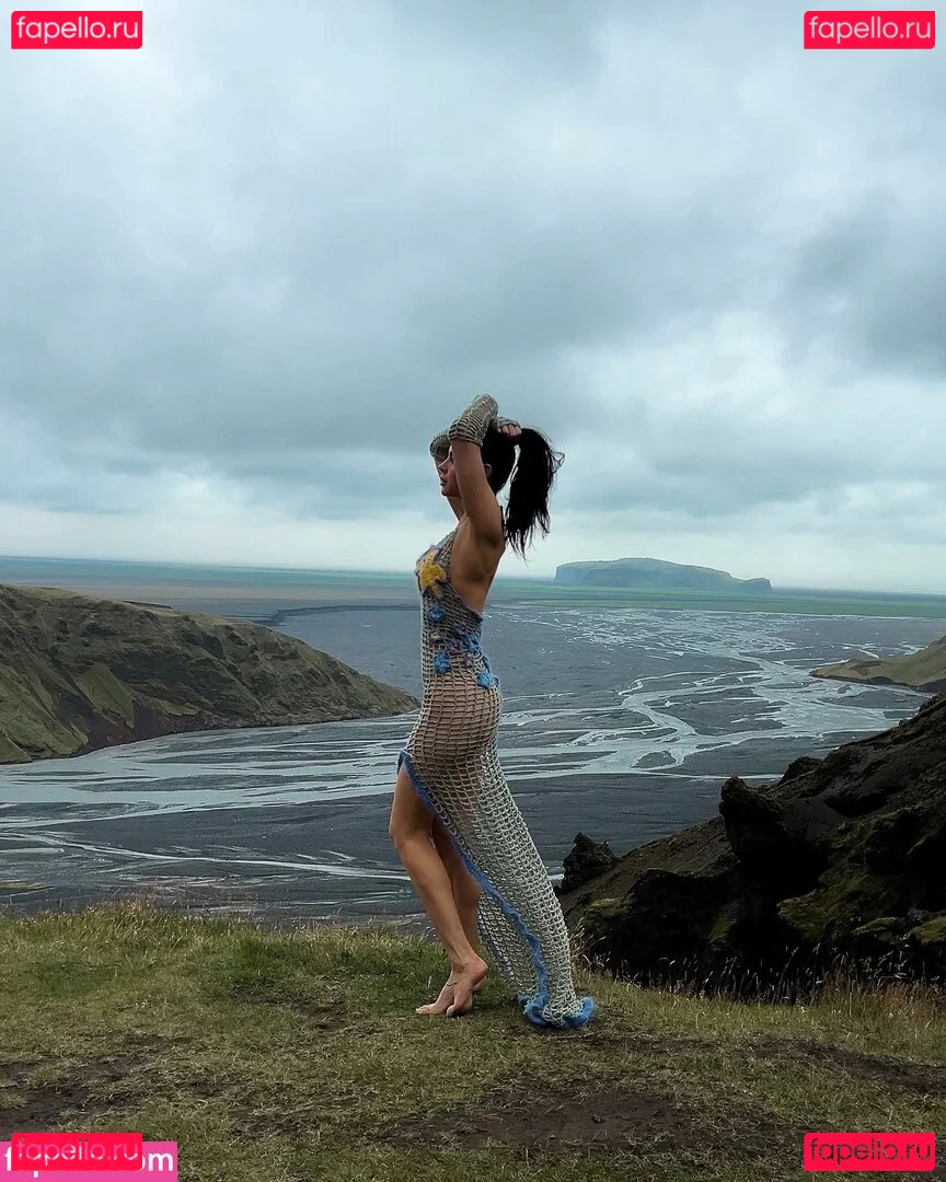 Adina Selin Onlyfans Photo Gallery 