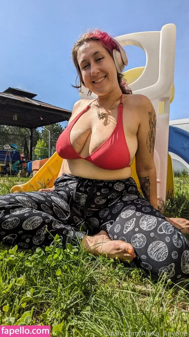 alexa_anyone Onlyfans Photo Gallery 