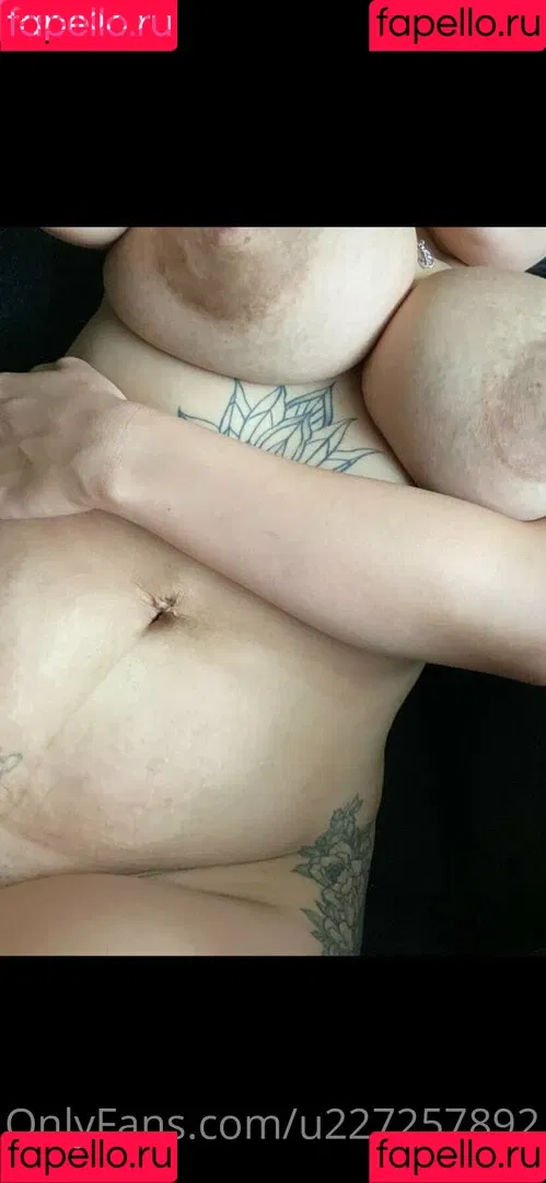 beanbabenikki Onlyfans Photo Gallery 