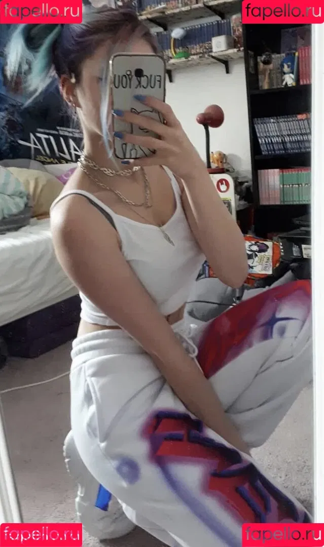 Kira Chanside Onlyfans Photo Gallery 