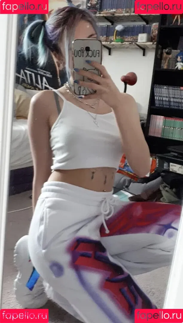 Kira Chanside Onlyfans Photo Gallery 