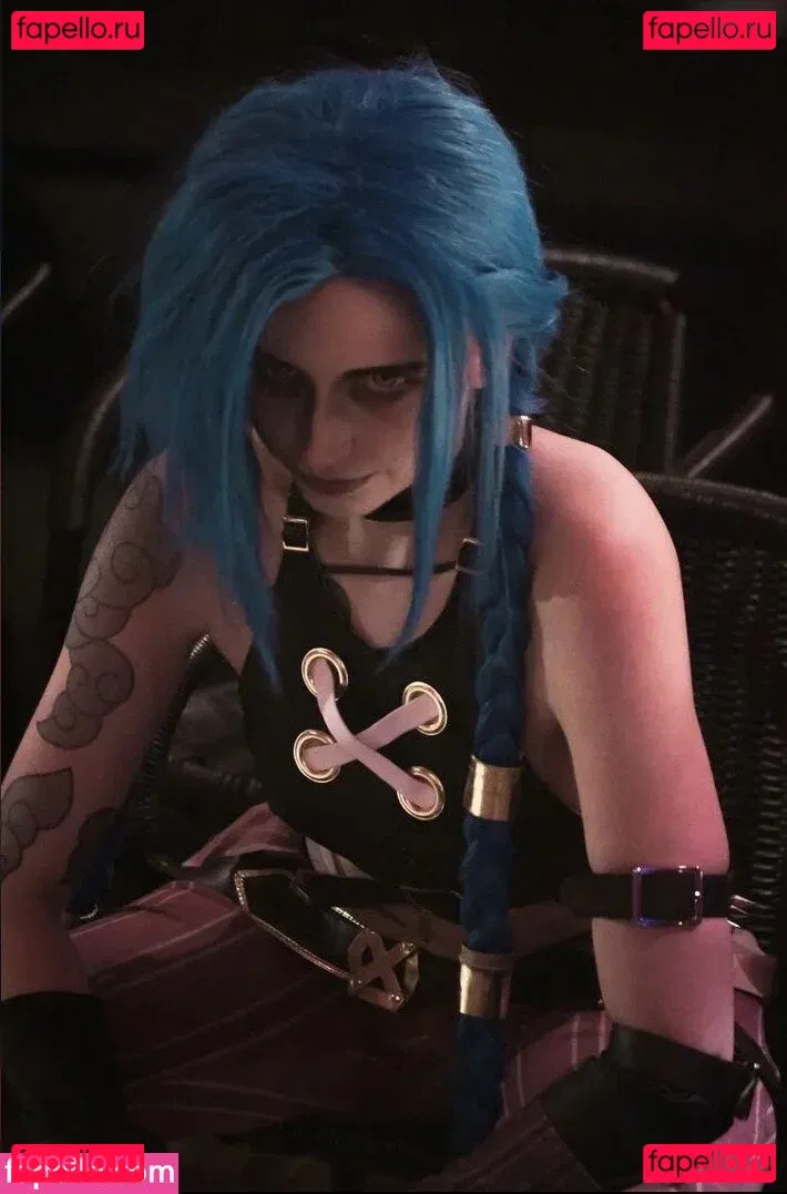 Kira Chanside Onlyfans Photo Gallery 