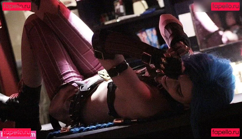 Kira Chanside Onlyfans Photo Gallery 