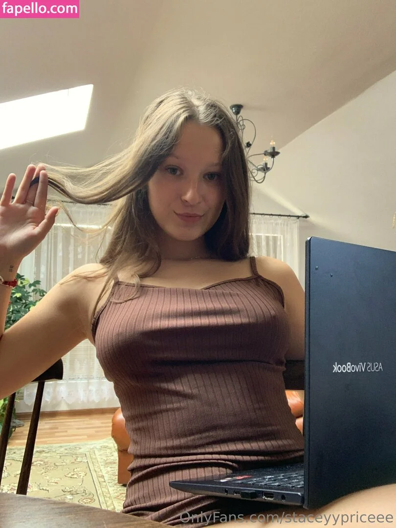 staceyypriceee Onlyfans Photo Gallery 