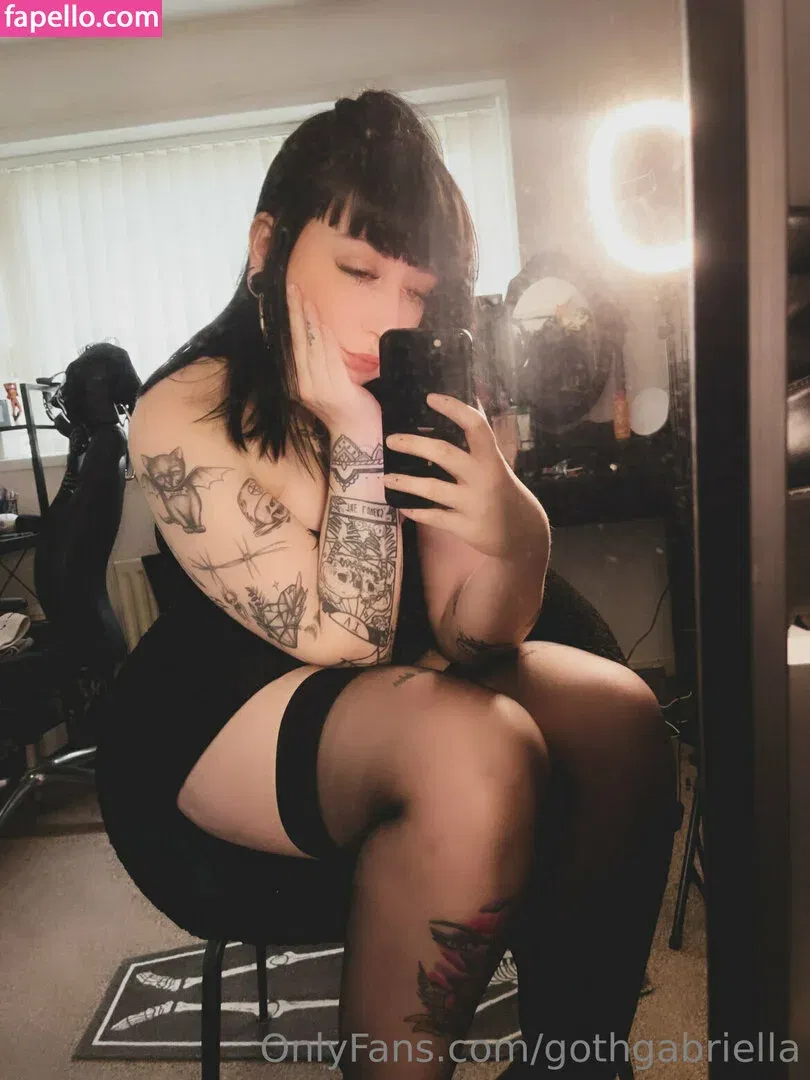gothgabriella Onlyfans Photo Gallery 