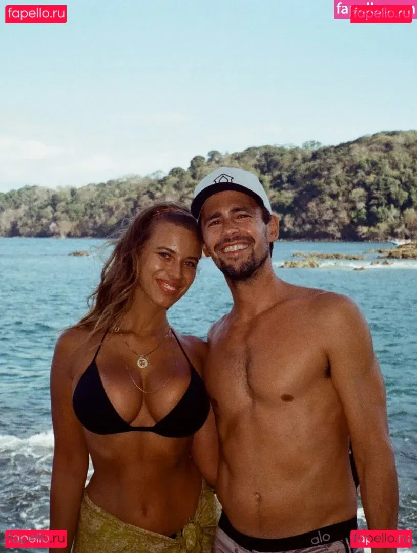 Pia Volckmann Onlyfans Photo Gallery 