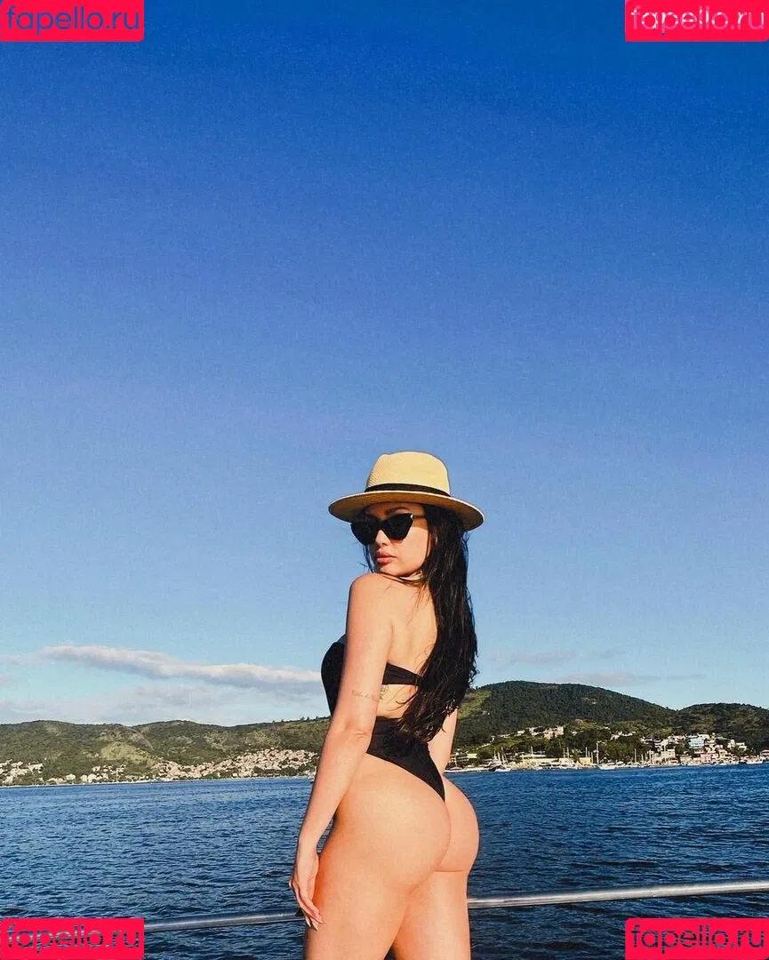 Juliette BBB21 Onlyfans Photo Gallery 