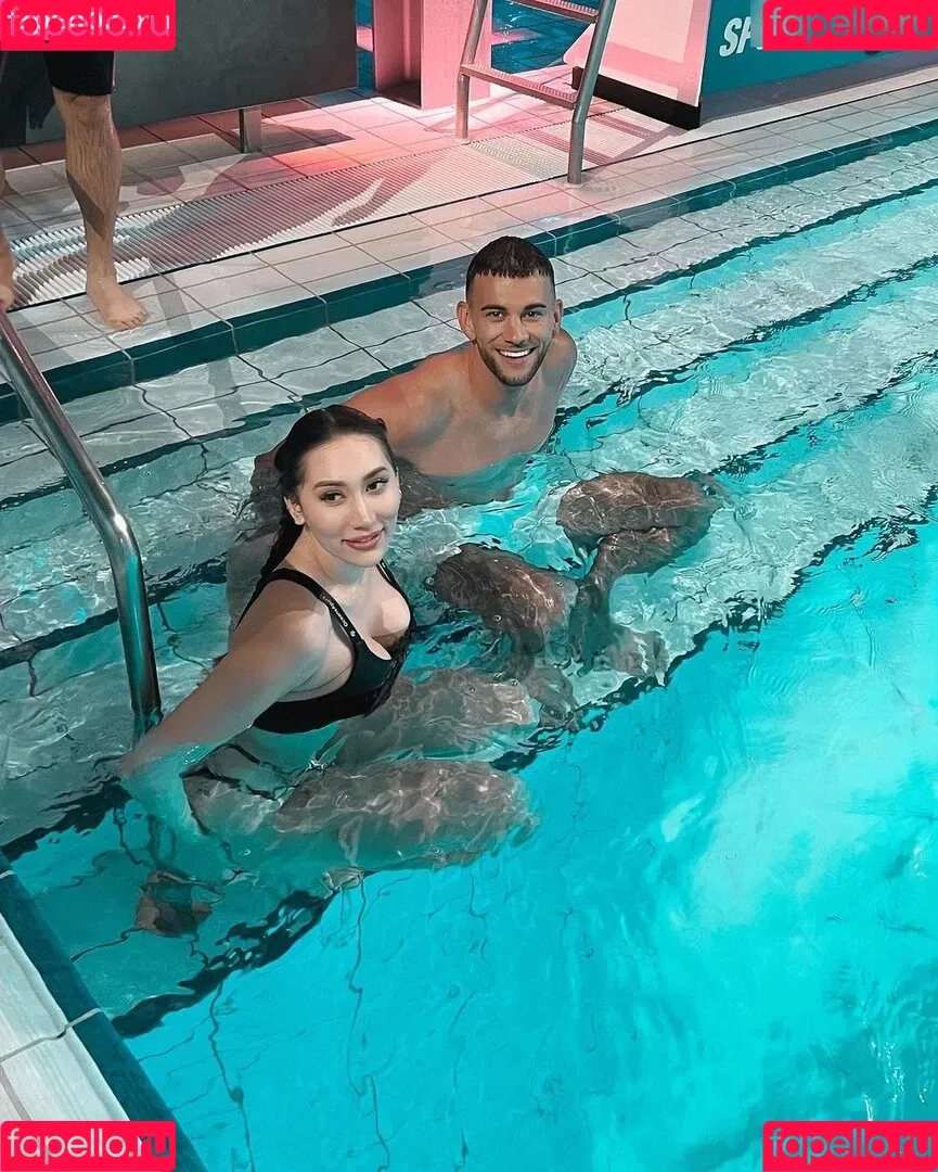 Samira Yasmin Leila Onlyfans Photo Gallery 