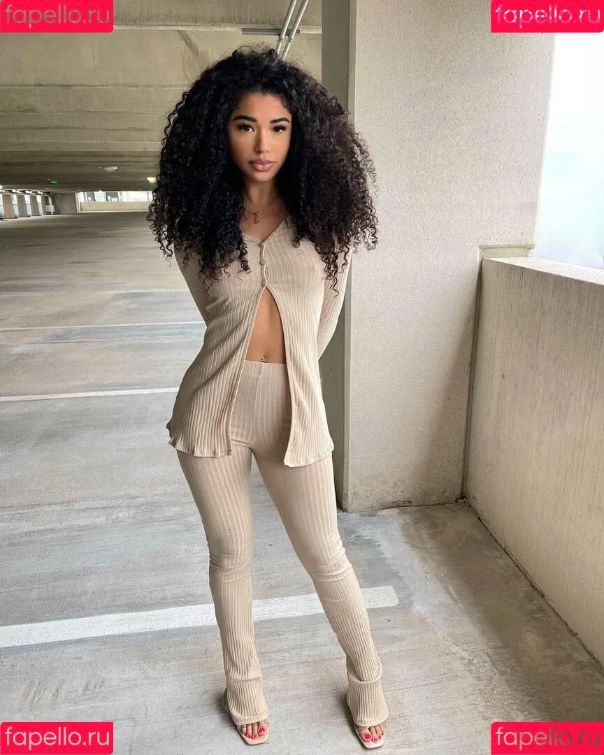 Journi Carr Onlyfans Photo Gallery 