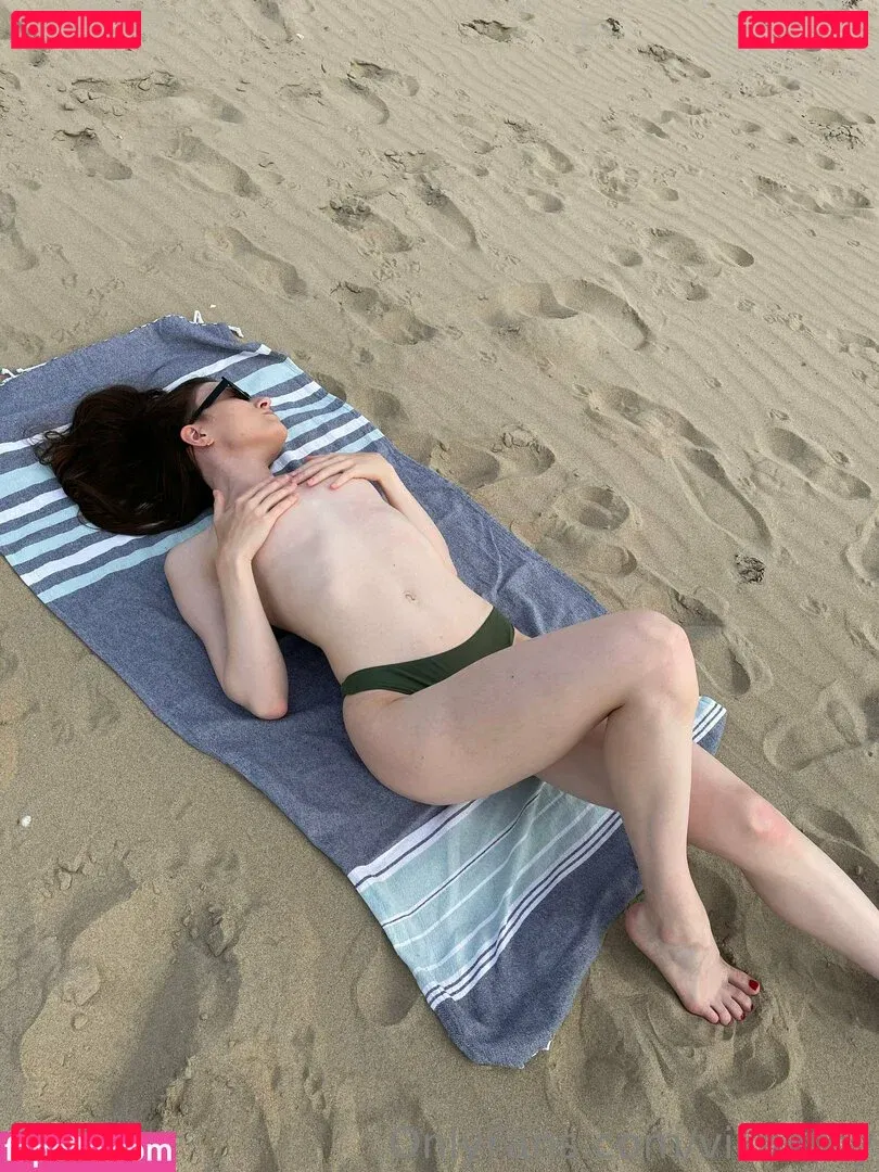 vikileroy Onlyfans Photo Gallery 