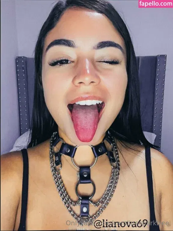 carolinesparkfree Onlyfans Photo Gallery 