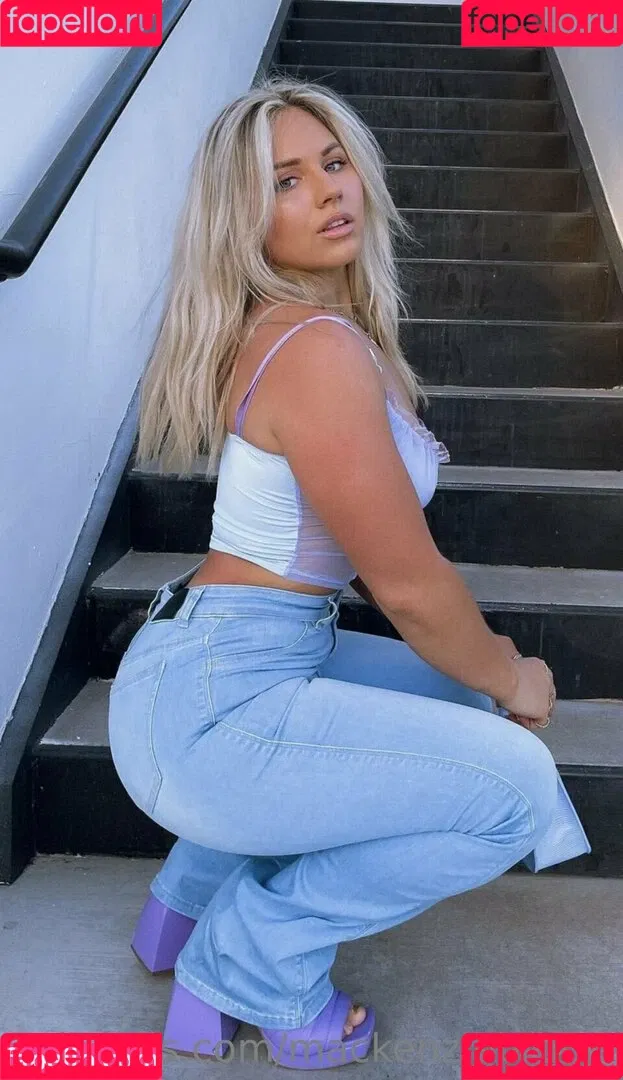 MacKenzie Brooke Onlyfans Photo Gallery 