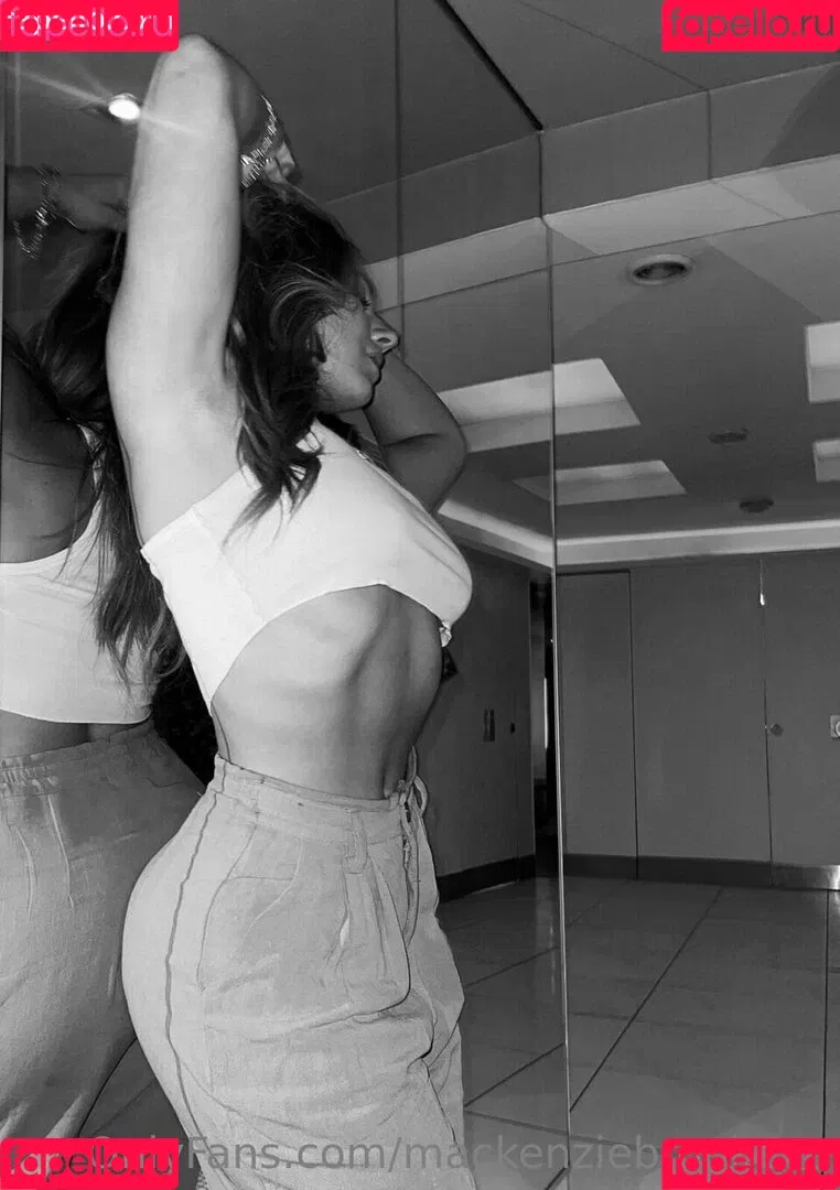 MacKenzie Brooke Onlyfans Photo Gallery 