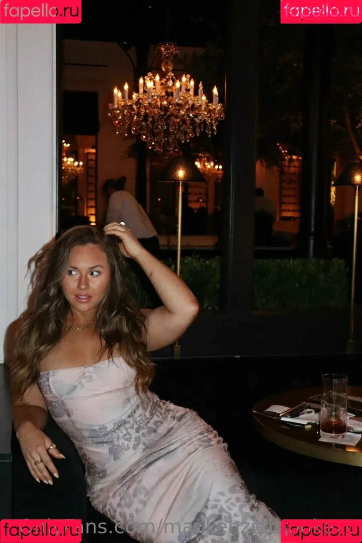 MacKenzie Brooke Onlyfans Photo Gallery 