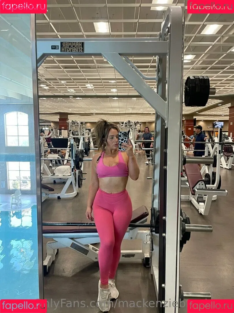 MacKenzie Brooke Onlyfans Photo Gallery 