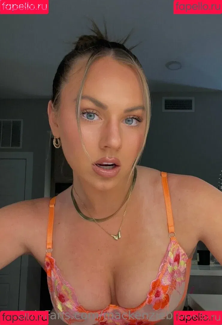 MacKenzie Brooke Onlyfans Photo Gallery 