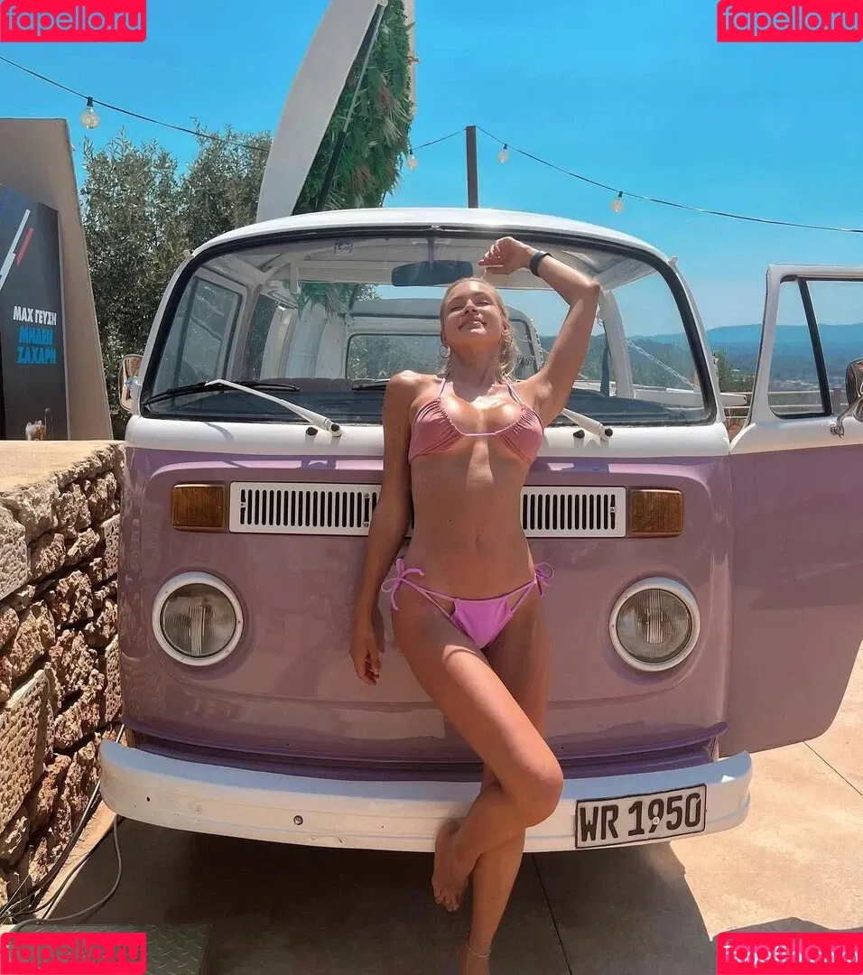 Vicky Kavoura Onlyfans Photo Gallery 
