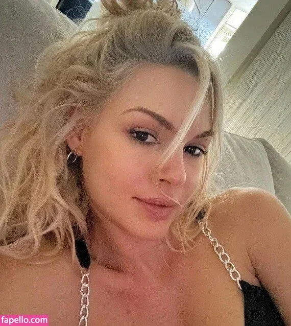 Vicky Kavoura Onlyfans Photo Gallery 