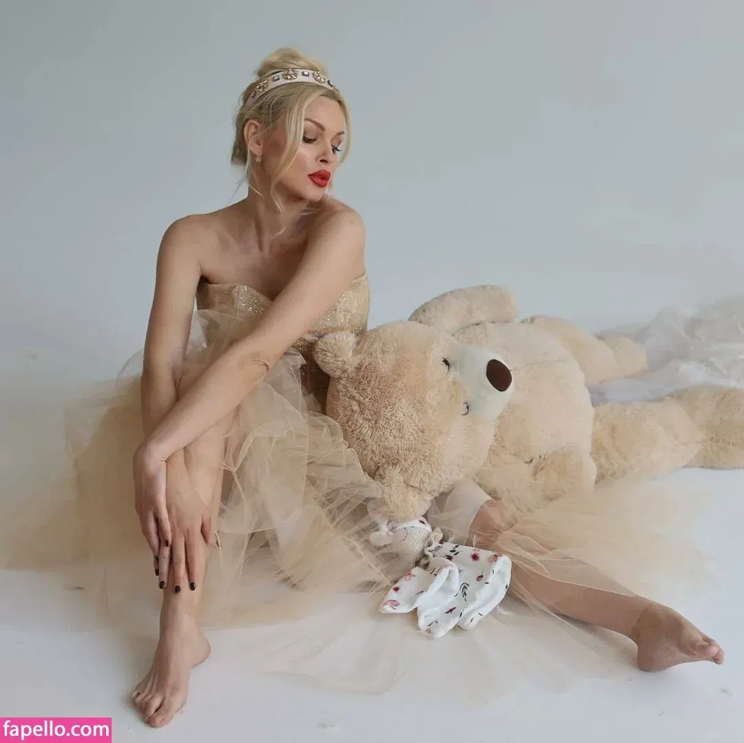 Vicky Kavoura Onlyfans Photo Gallery 