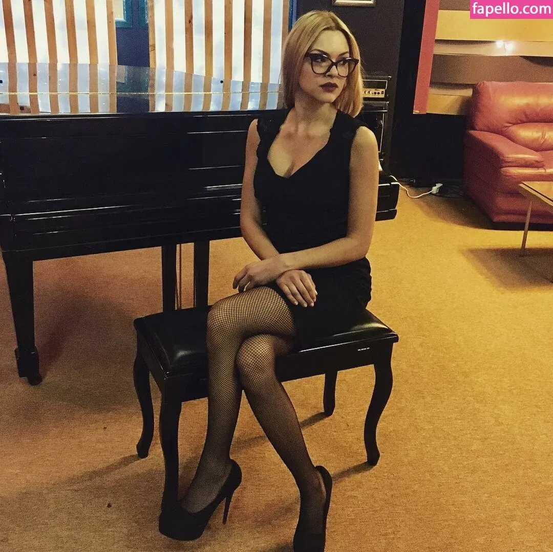 Vicky Kavoura Onlyfans Photo Gallery 