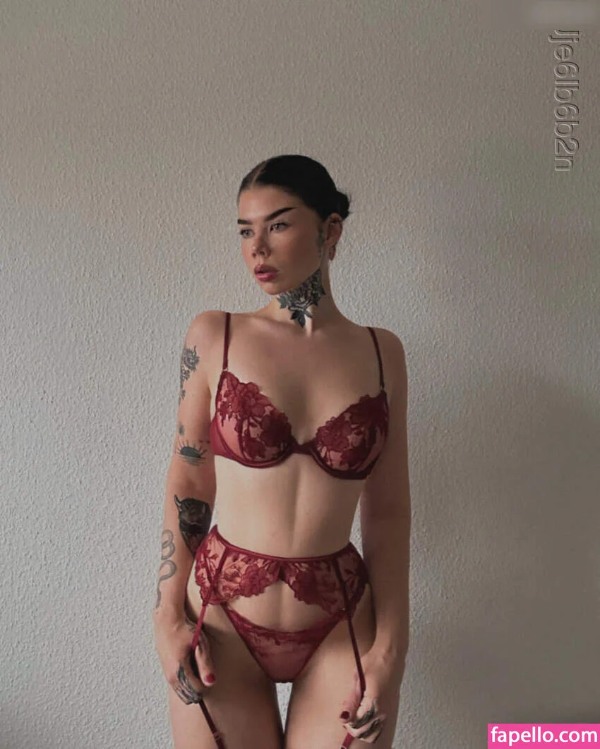 Leonie Jeen Nude Onlyfans Photo 30