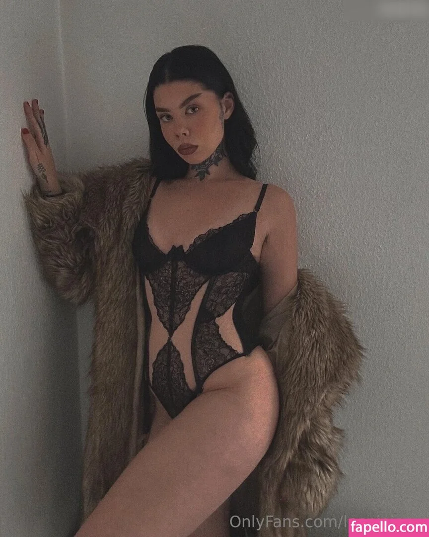 Leonie Jeen Nude Onlyfans Photo 24