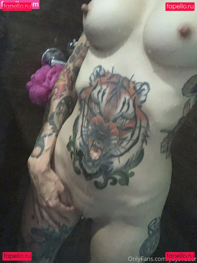 Yaya Vader Onlyfans Photo Gallery 