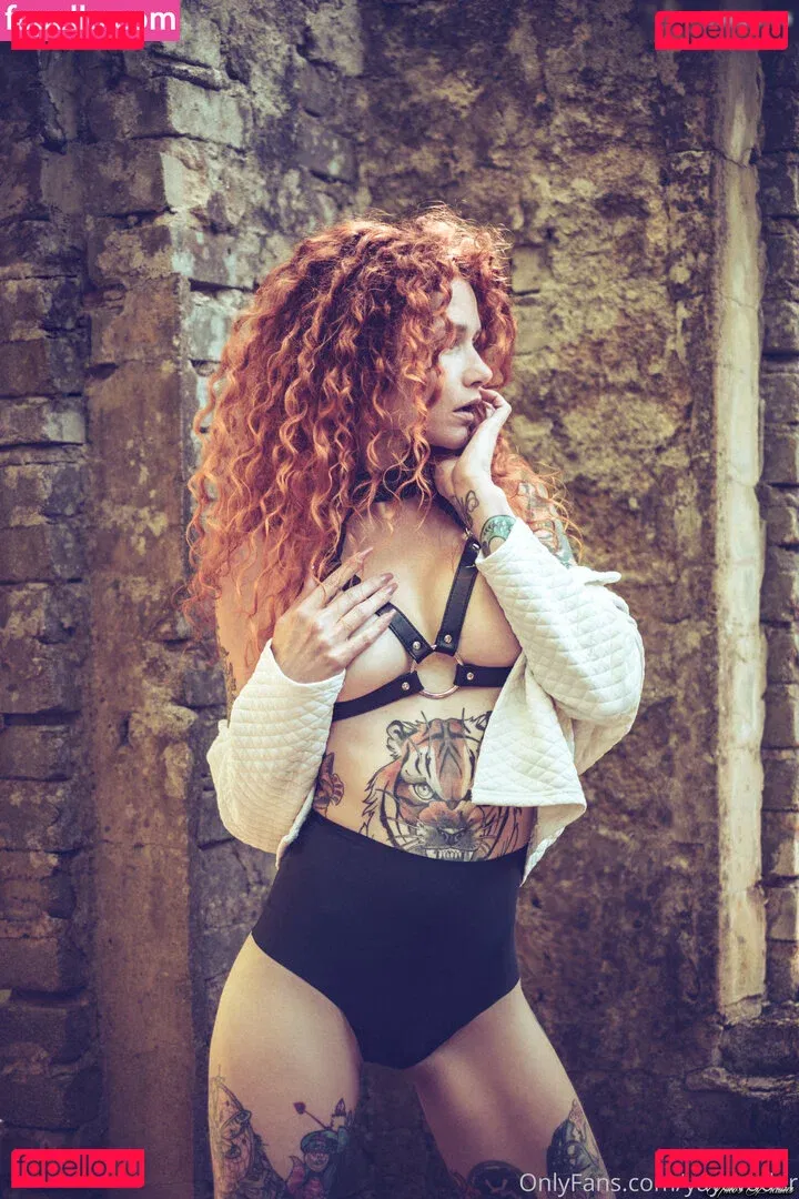 Yaya Vader Onlyfans Photo Gallery 