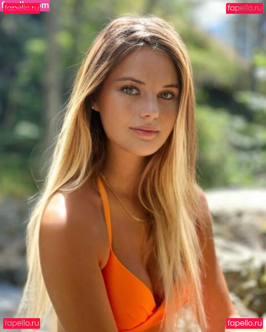 Nolwenn Dis Onlyfans Photo Gallery 