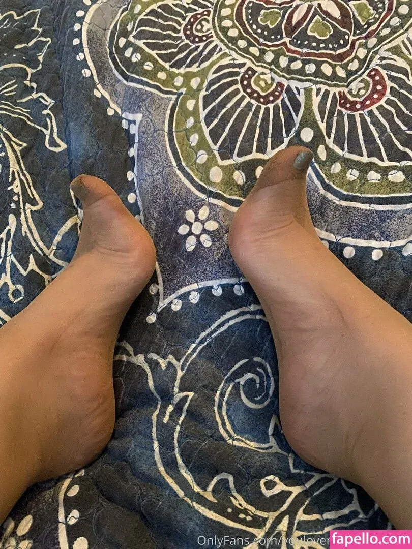 youlovemyfeettrample Onlyfans Photo Gallery 