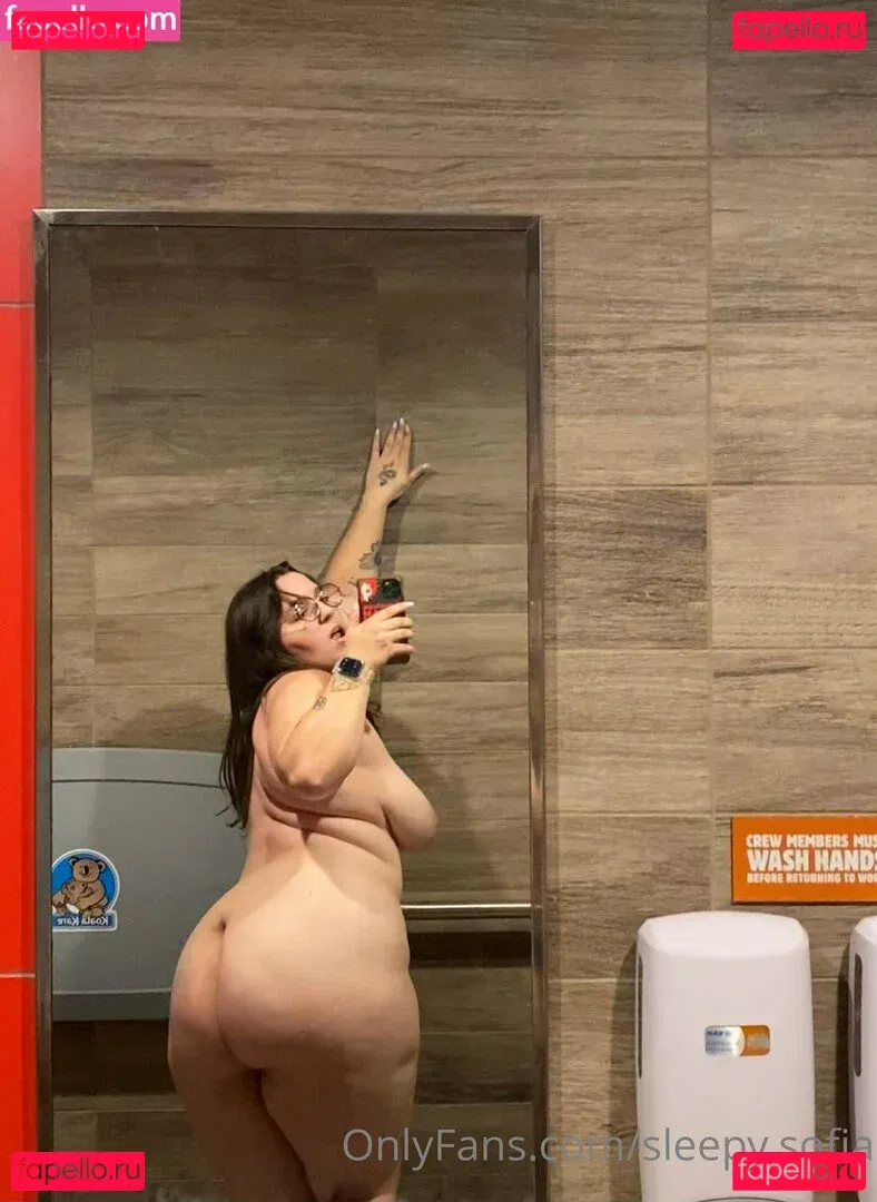 sleepy.sofia Onlyfans Photo Gallery 