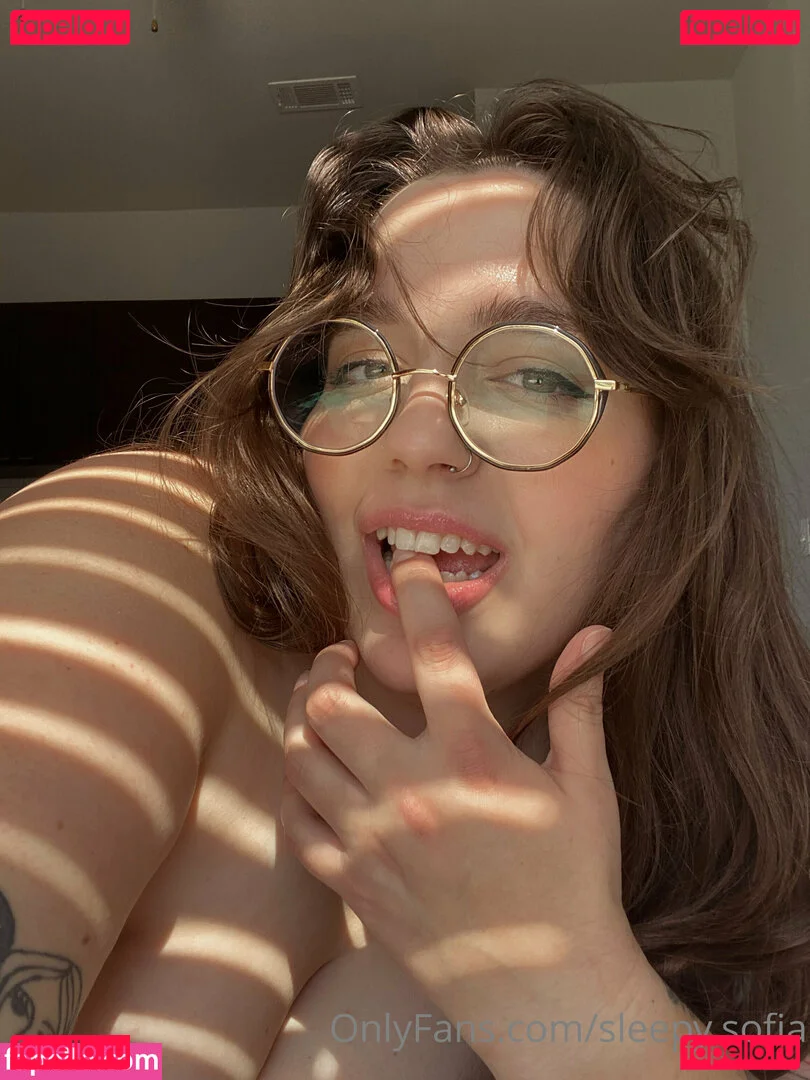 sleepy.sofia Onlyfans Photo Gallery 