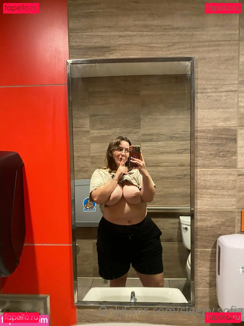 sleepy.sofia Onlyfans Photo Gallery 