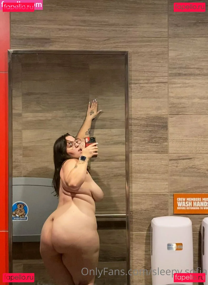 sleepy.sofia Onlyfans Photo Gallery 