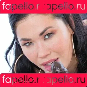 London Keyes Onlyfans Photo Gallery 