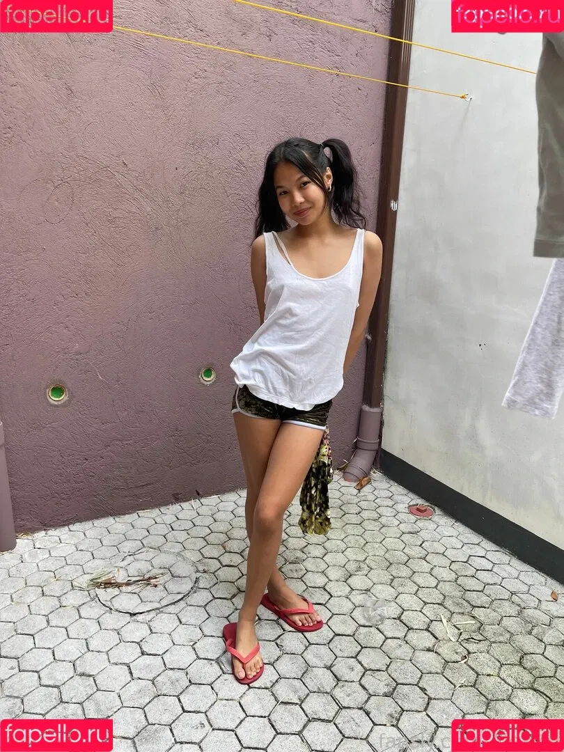 AlexIcy Onlyfans Photo Gallery 