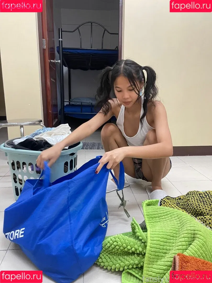 AlexIcy Onlyfans Photo Gallery 