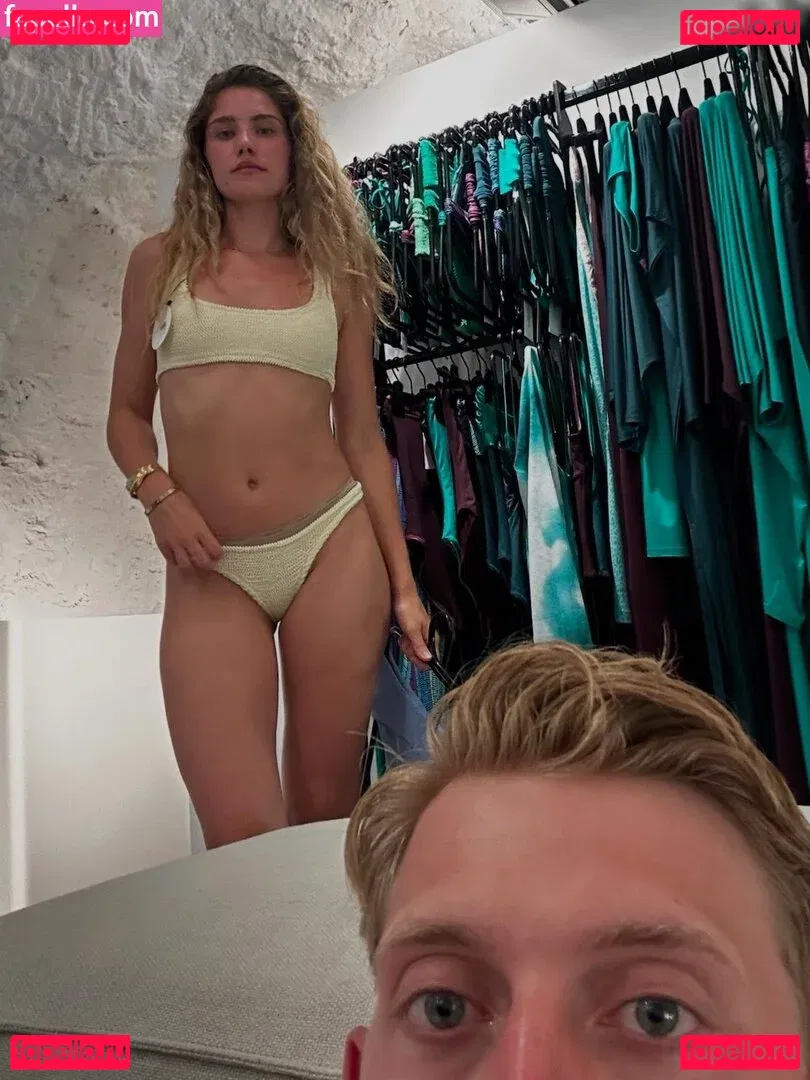 Mitsou Jung Onlyfans Photo Gallery 