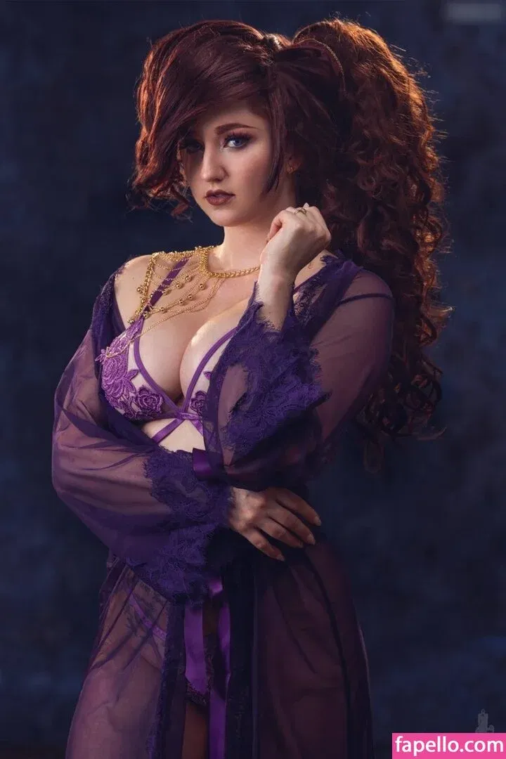 demonisia Onlyfans Photo Gallery 