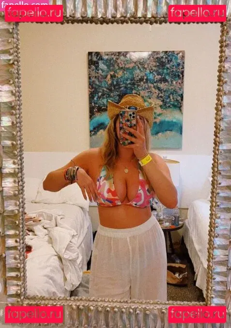 emmytv Onlyfans Photo Gallery 