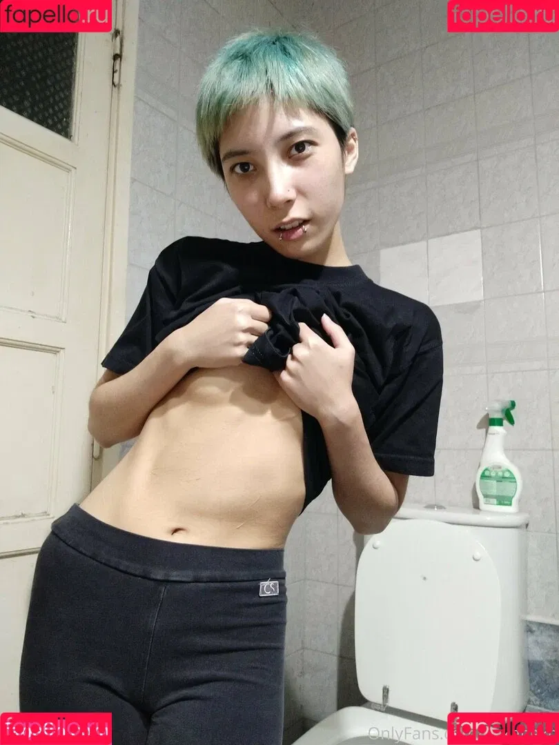 yukaneko Onlyfans Photo Gallery 