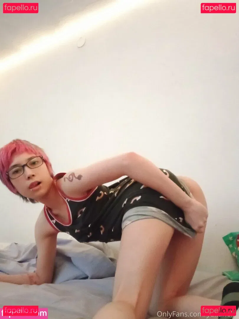 yukaneko Onlyfans Photo Gallery 