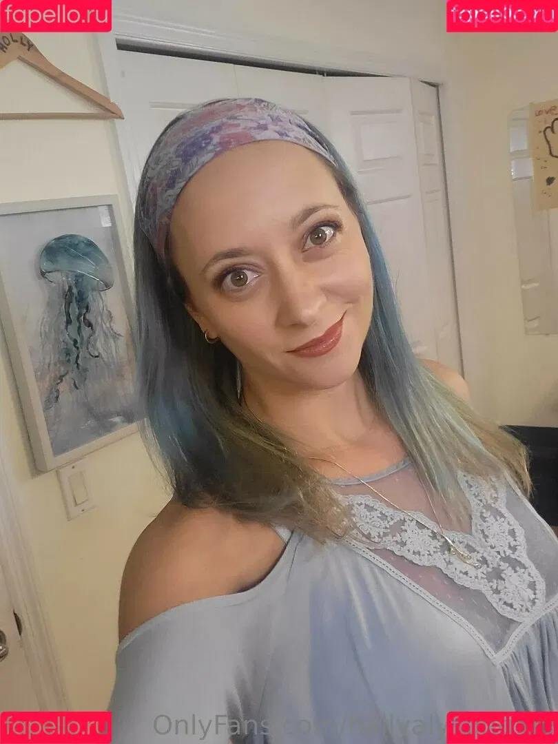 Hally Alyson Onlyfans Photo Gallery 