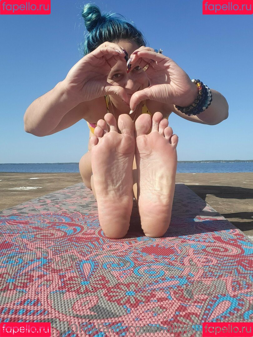 Hally Alyson Onlyfans Photo Gallery 